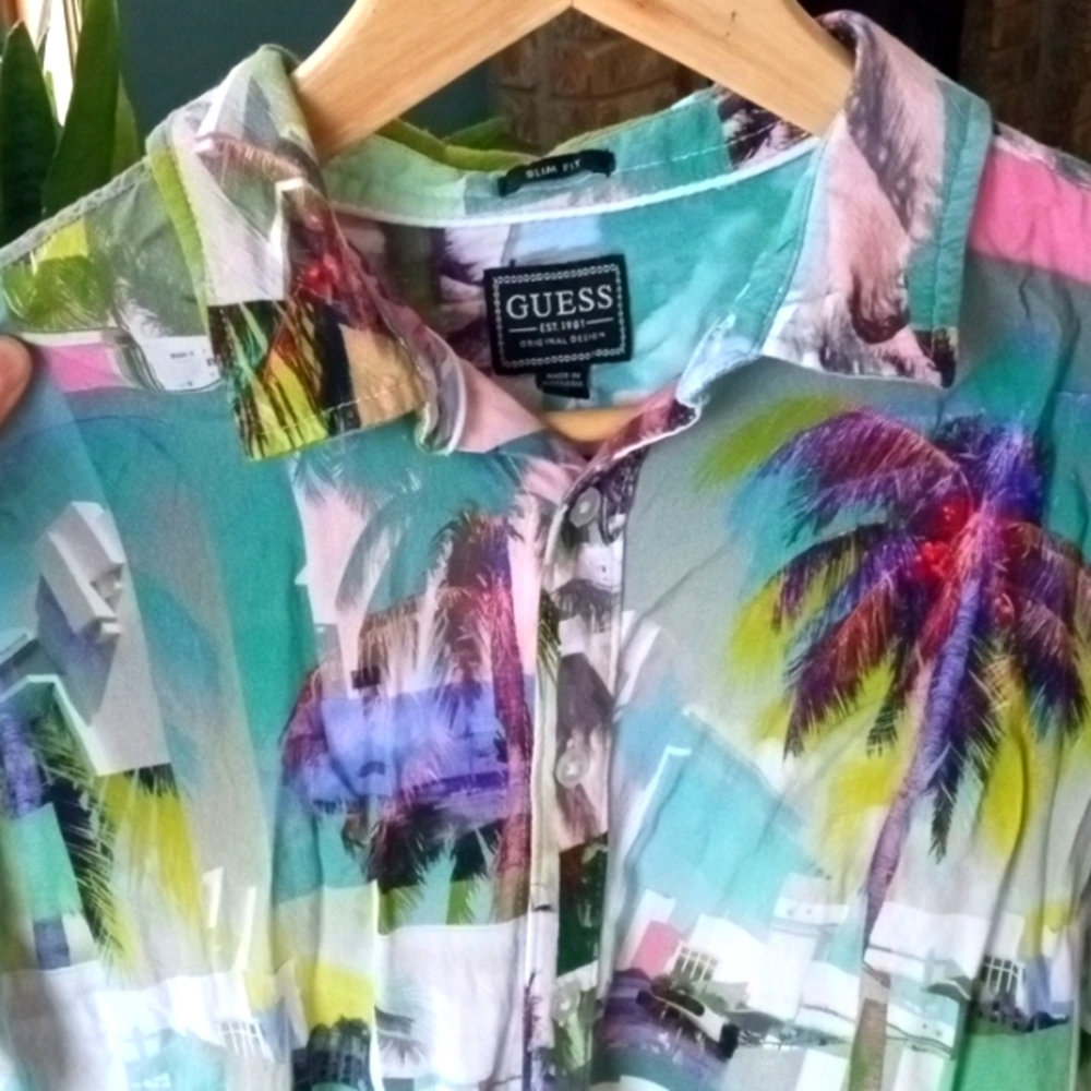 GUESS Palm button down Sm